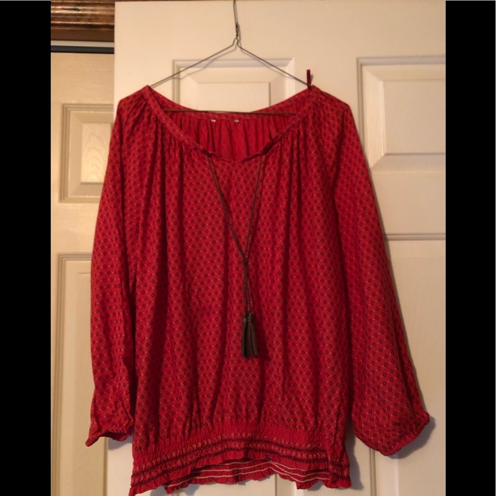 70s hippie lightweight top with beaded tassels